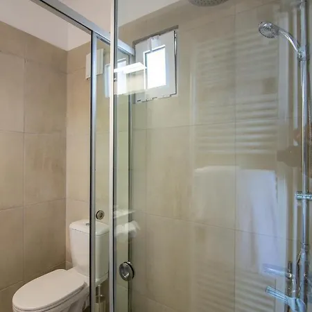 Aurelia Sea View Loft Apartment *