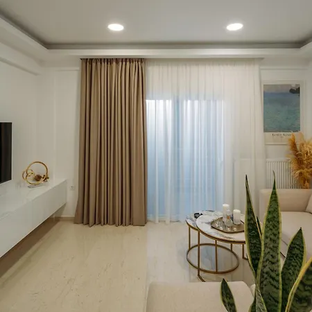 Elixir 2 Luxury * Agios Nikolaos (Crete)