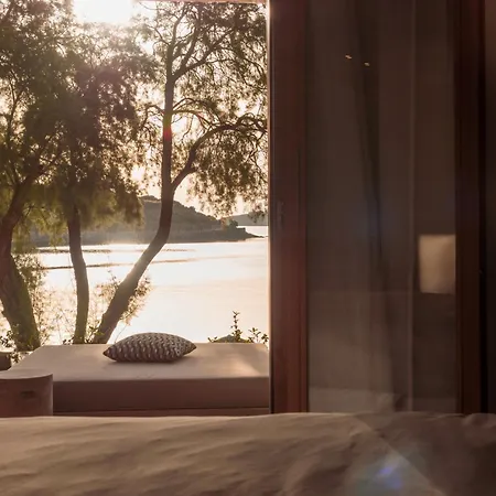 Minos Art Hotel, A Member Of Design Hotel 5*