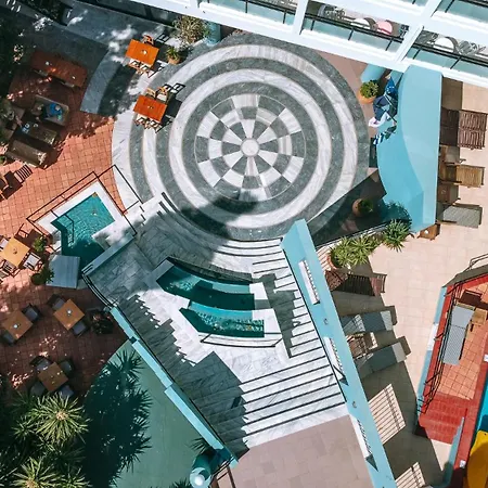Hotel Santa Marina Unique 4*