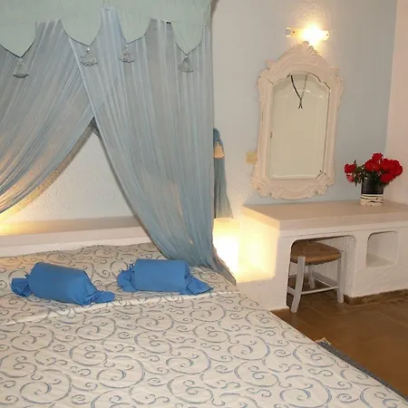 Aparthotel Cretan Village 4*