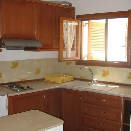 Melas Aparthotel Agios Nikolaos