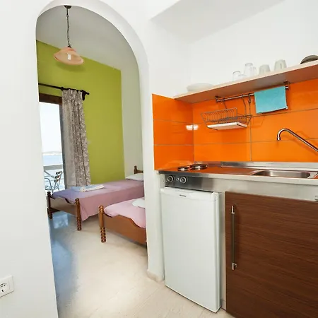Melas 2* Agios Nikolaos