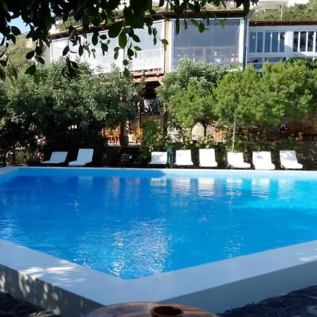 Aparthotel Cretan Village 4*