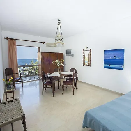 Melas 2* Agios Nikolaos