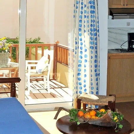 The - Adults Only Bed & Breakfast Agios Nikolaos