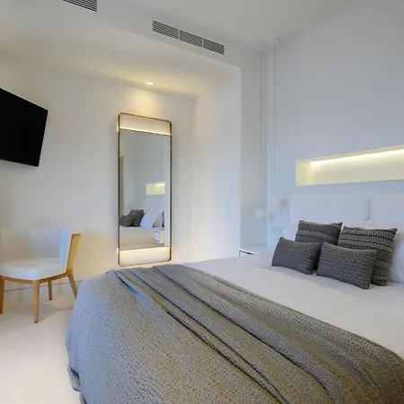 Hotel The Island Concept Luxury Boutique Heated Pool 5*