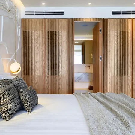 The Island Concept Luxury Boutique Heated Pool Hotel 5*