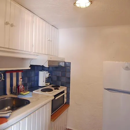 Apartament Karavostassi - The Stonehouse