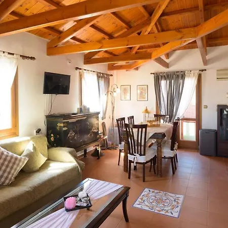 Appartement Beautiful Newly With Sea View, Near The Center *