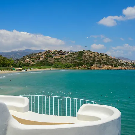 Hotel The Island Concept Luxury Boutique Heated Pool