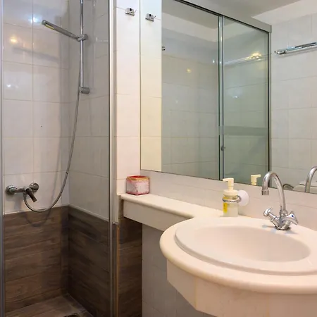 Havania Aparthotel 3*