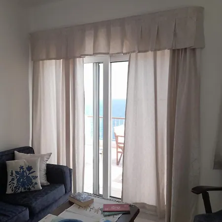 Mirabello Sea House * Agios Nikolaos (Crete)