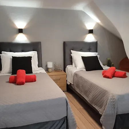 Appartement Nicol For Two Center Of *