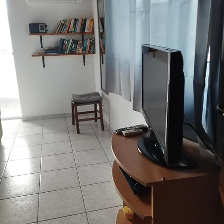 Apartment My Sisters House *