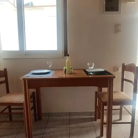 My Sisters House