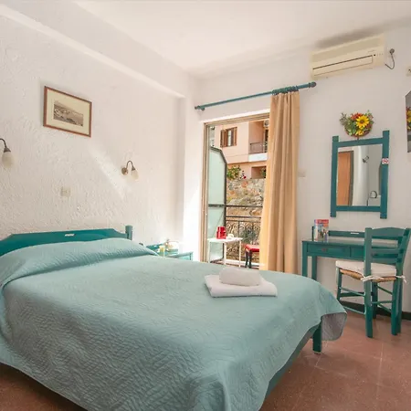 Victoria Hotel Agios Nikolaos (Crete)