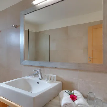 Ariadne - Adults Only Hotel
