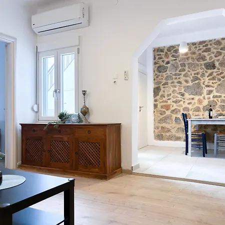 Gali's Boutique 2 Bedrooms Apartment *