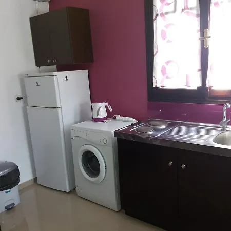 Manos Apartahotel Ágios Nikolaos