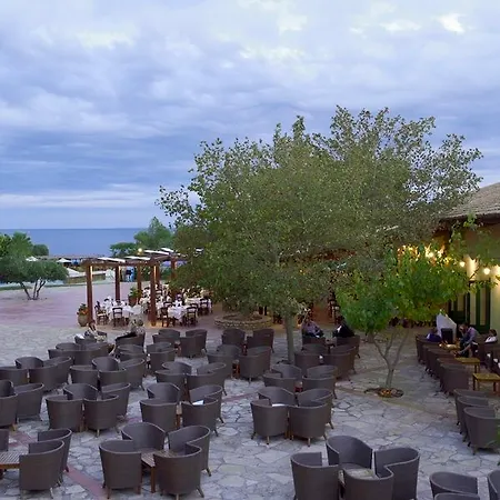Candia Park Village Hotel 4*