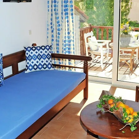 The - Adults Only Couette-café 3*