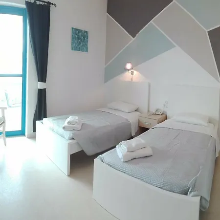 Havania Aparthotel 3*