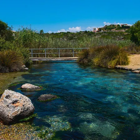 Almiros Gasthof Agios Nikolaos