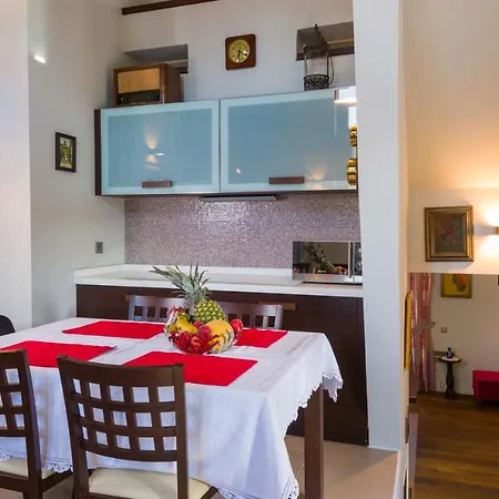La Casa Di Pietra *