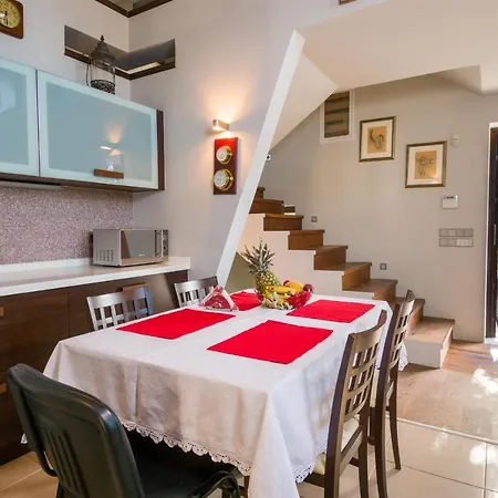 La Casa Di Pietra