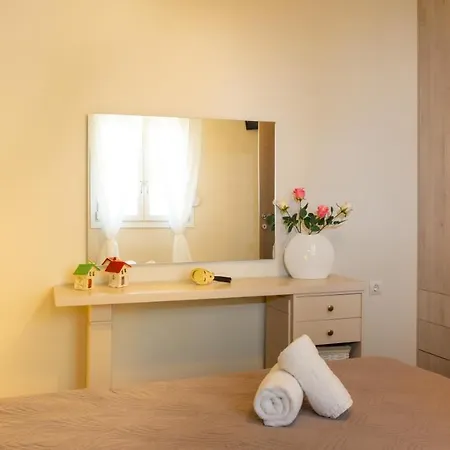 Eleni's Cozy House * Agios Nikolaos (Crete)