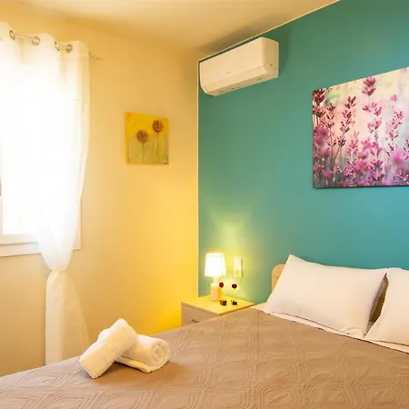Eleni's Cozy House * Agios Nikolaos (Crete)