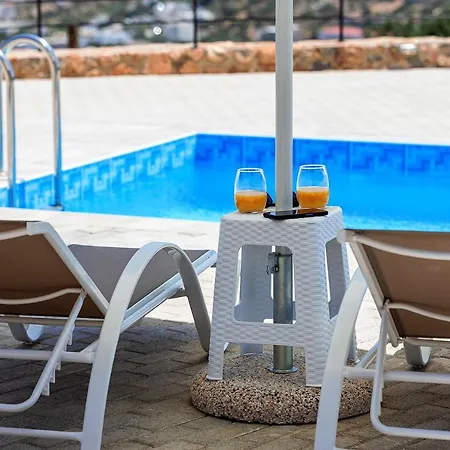 Irifay Villa *