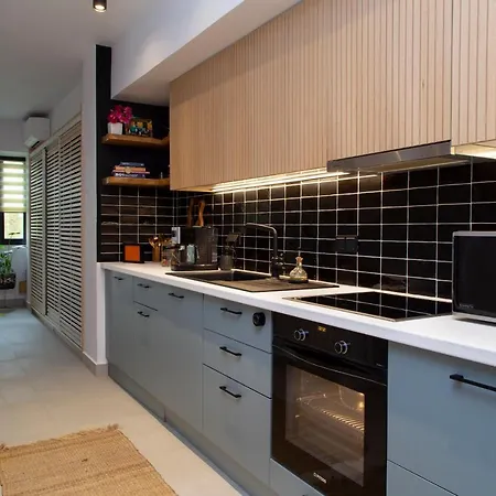 Soho #1 Luxurious In Saint Nicolas Apartment