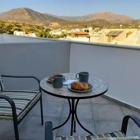 Sea View Penthouse And The Apartment Agios Nikolaos (Crete)