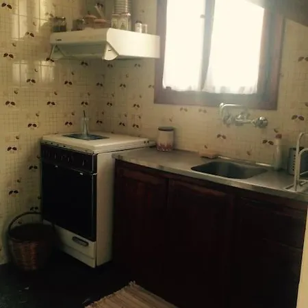 Holiday home Sunny House 2 Minutes From The Sea!