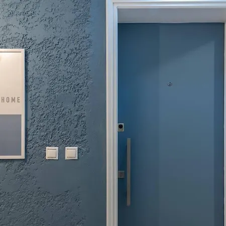 Laguna Blue Apartment