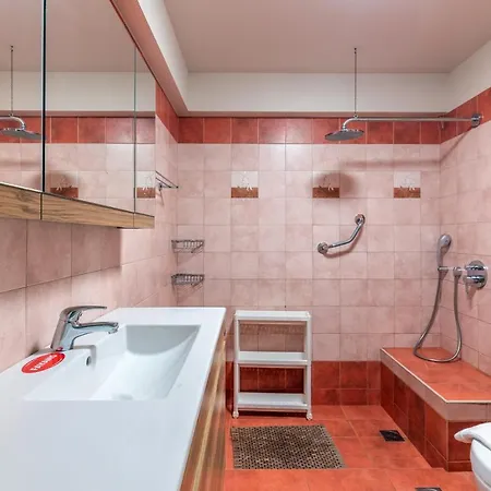 Nicolas Luxury With Private Pool &
