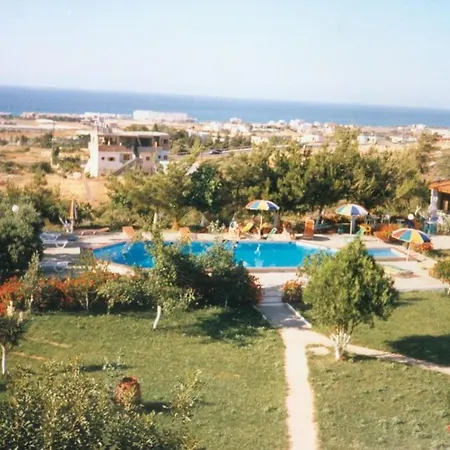 Elma Agios Nikolaos (Crete)