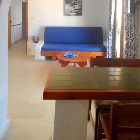Mantraki Aparthotel 3*