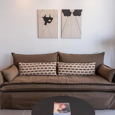 Remvi Apartment *