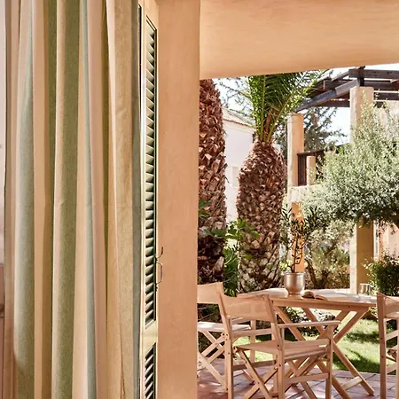 Candia Park Village Hotel 4*