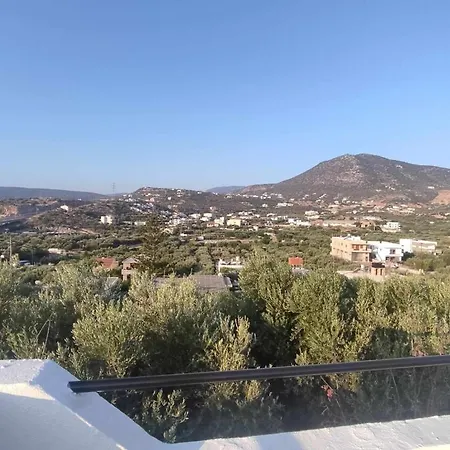 Irini Apartment *