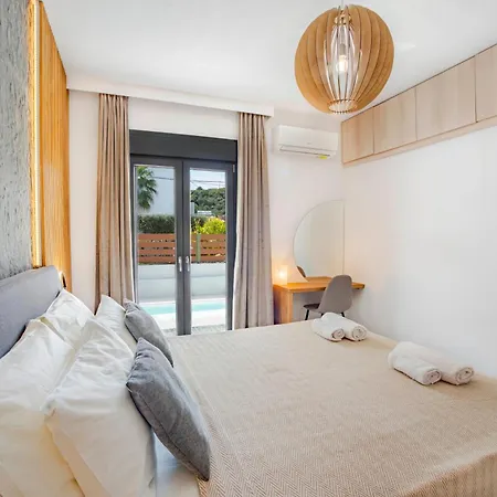 Amphitrite Beach House Holiday home Agios Nikolaos (Crete)