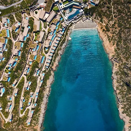 Complex Daios Cove