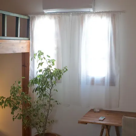 Modern - Crete *