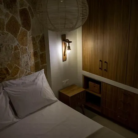 Apartment Antigonis