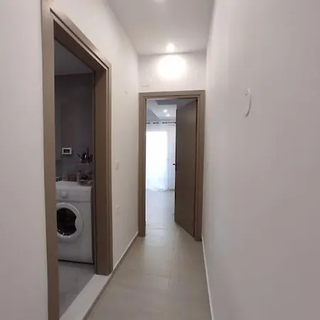 Lenia's Agios Nikolaos (Crete)