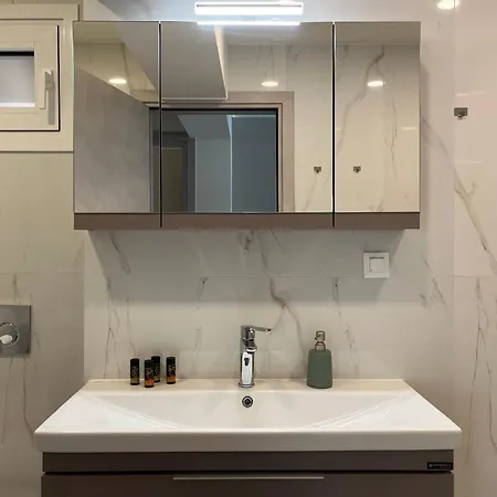 Apartment M P A Luxury