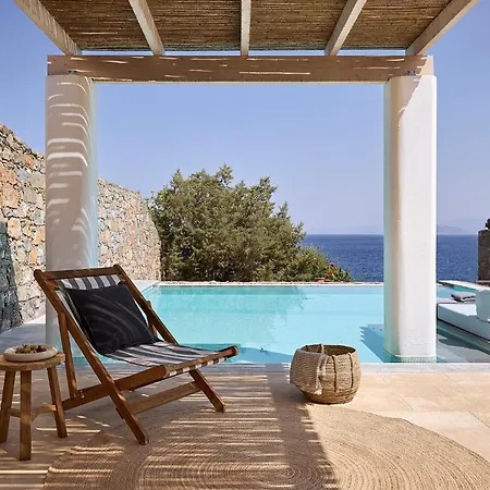 Resort St. Nicolas Bay &